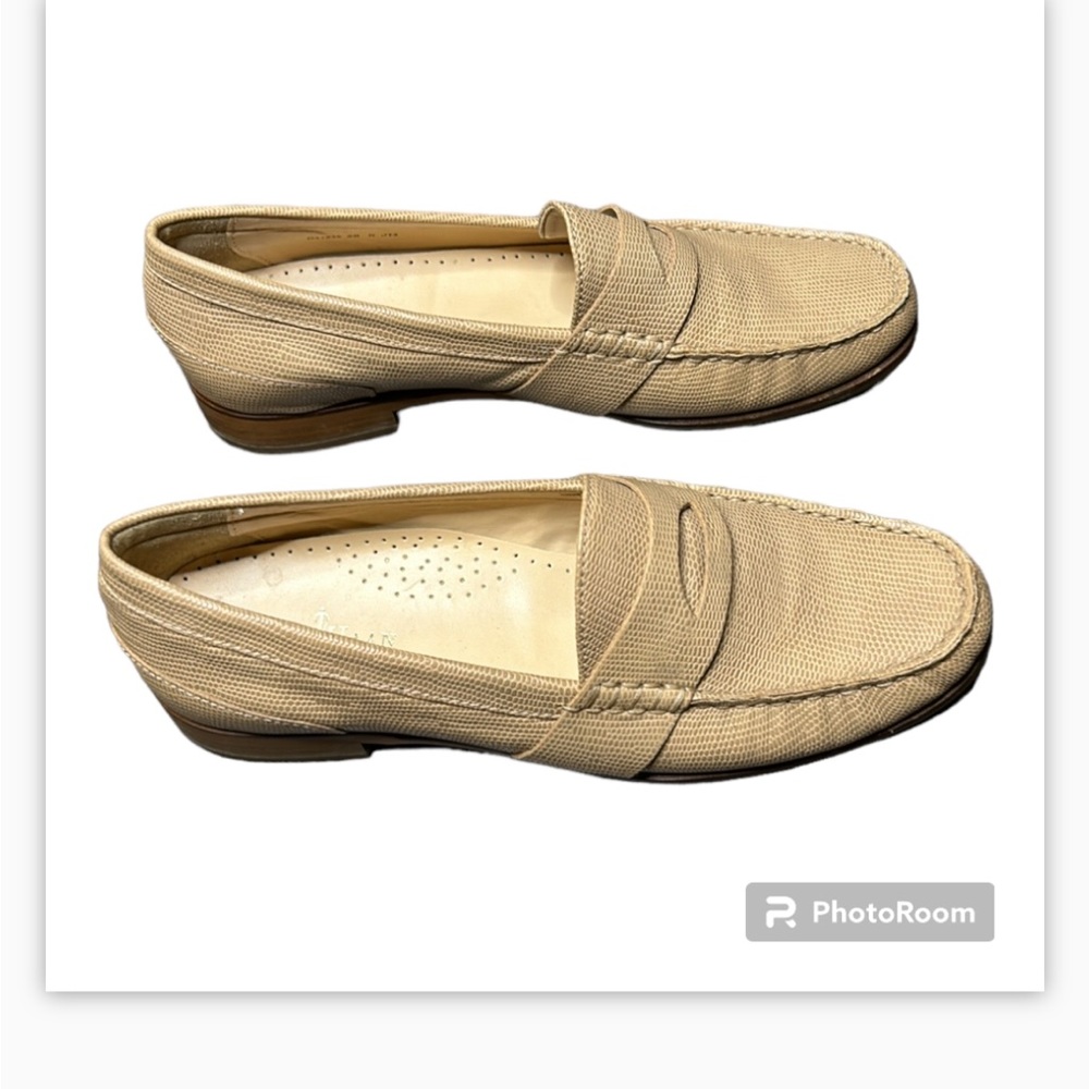 Cole Haan Penny Loafers Camel Leather Moc Round Toe Slip On Shoes Size 8